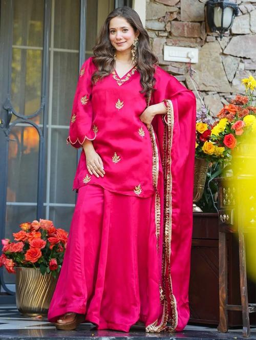 women solid with work three quarter sleeve kurta sharara with dupatta set - 22391663 - Very Small Image - 1