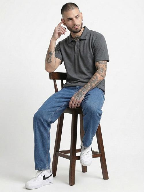Men Self Design Short Sleeve Regular Fit Polo T-shirt - 22460650 - Very Small Image - 1