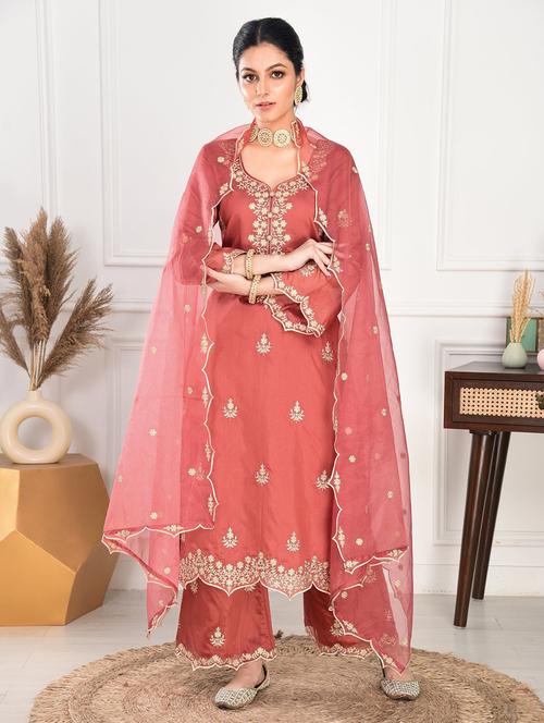 women embroidered three quarter sleeves kurta pant set with dupatta - 22471754 - Very Small Image - 1