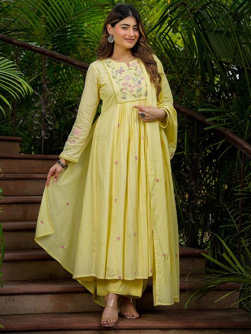women embroidered long sleeve kurta pant with dupatta set - 22494841 - Very Small Image - 1