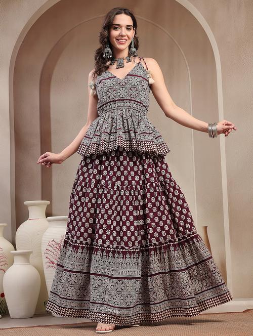 Women Printed Shoulder Strap Ethnic Co-ord Set - 22512950 - Very Small Image - 1