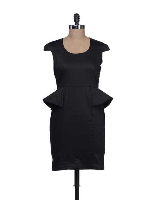 elegant black peplum dress - 56953 - Very Small Image - 1