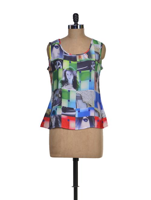 graphic print top - 66319 - Very Small Image - 1
