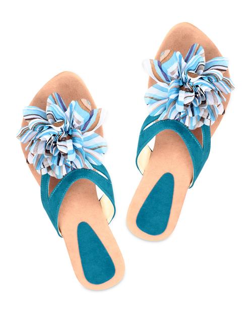 blue flower sandals - 848077 - Very Small Image - 1