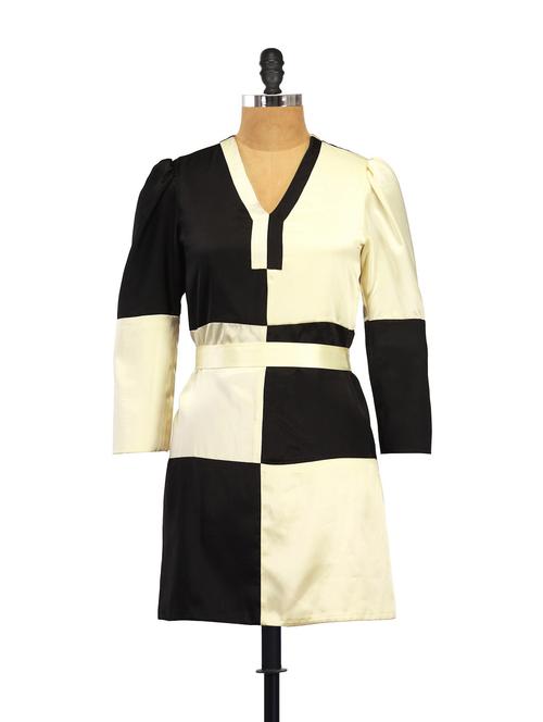 cream and black block satin dress - 87916 - Very Small Image - 1