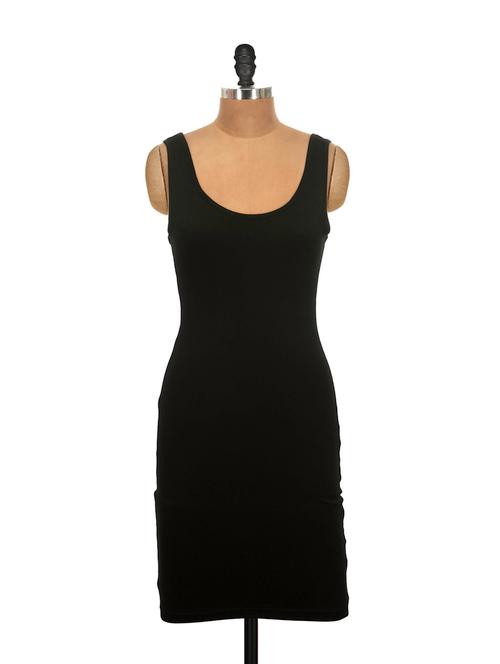 knee length black dress - 88599 - Very Small Image - 1