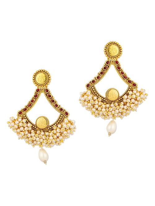 Gold Plated Pair Of Earrings Adorned With Pearls and Red Stones - 889867 - Very Small Image - 1