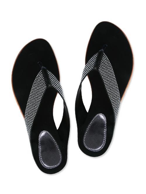 black embellished sandals - 9611693 - Very Small Image - 1