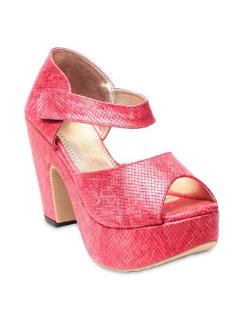 red textured leatherette block heels - 9656242 - Very Small Image - 1