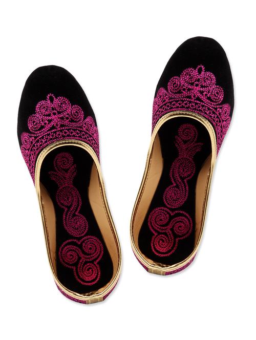 pink velvet  mojaris - 9764223 - Very Small Image - 1